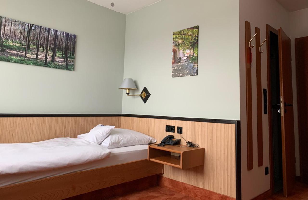 Hotel Seebach Großenseebach Esterno foto
