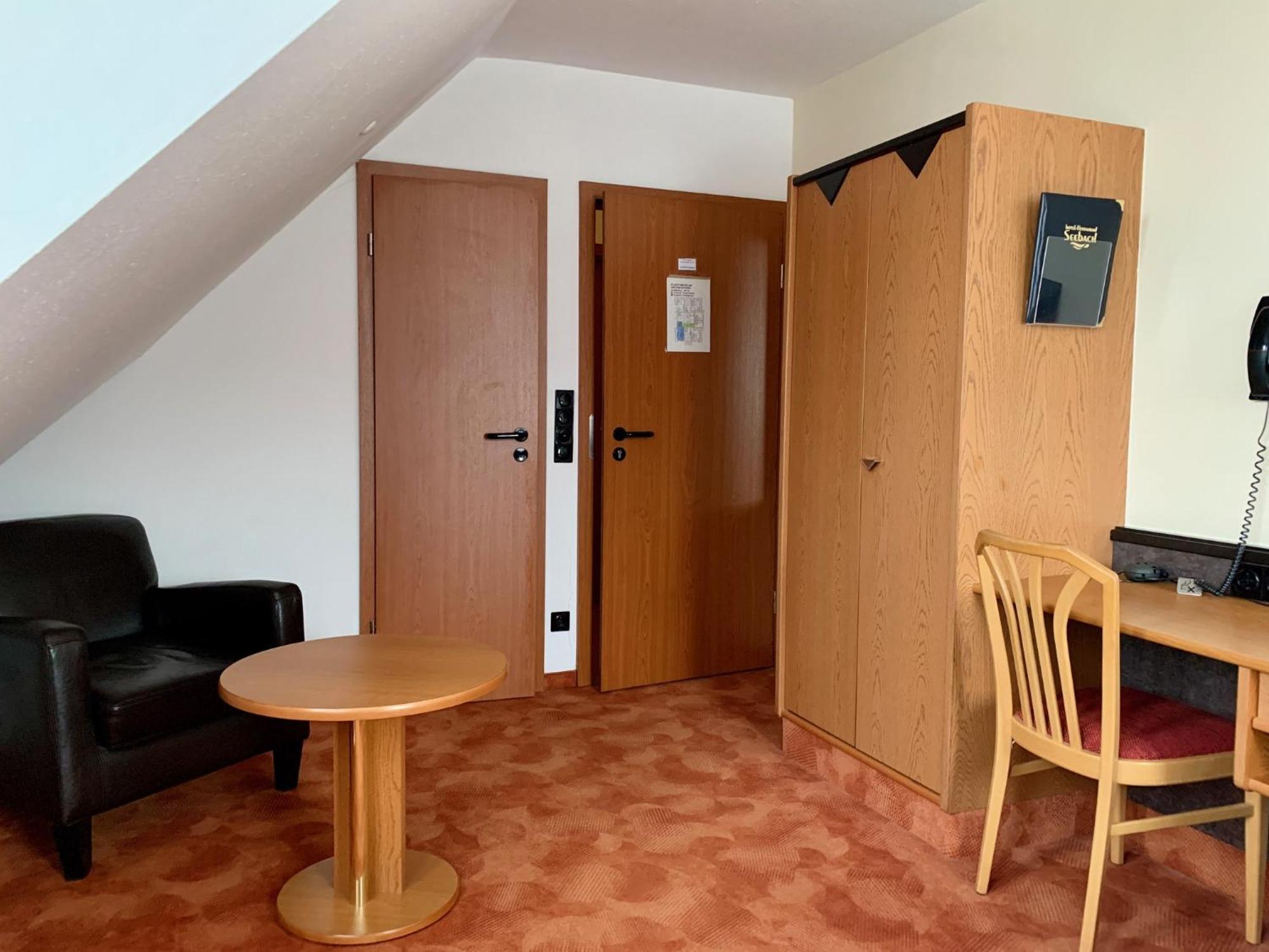 Hotel Seebach Großenseebach Esterno foto